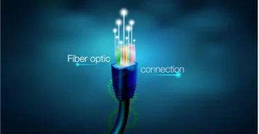 Compar between fiber optic operator in moroccco IAM inwi Orange
