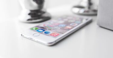 Orange Maroc : Guide Complet des Offres, Couverture Réseau et Transition 5G en 2026